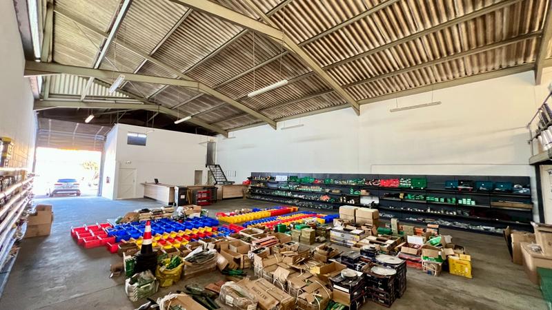 To Let commercial Property for Rent in Montague Gardens Western Cape